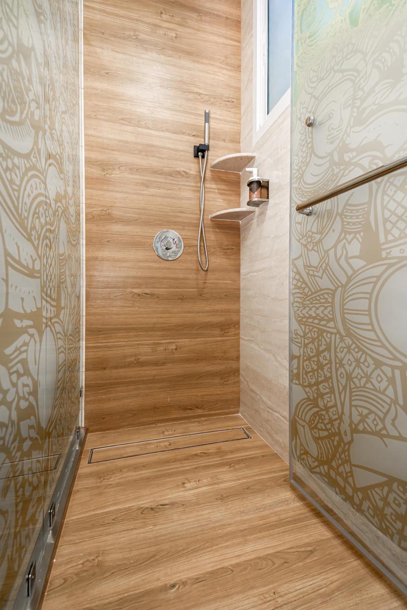 The Color Kata Hotel Екстериор снимка